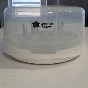 Tommee Tippee Microwave Bottle Warmer + Milk Storage Bags + Breastfedding Magnet
